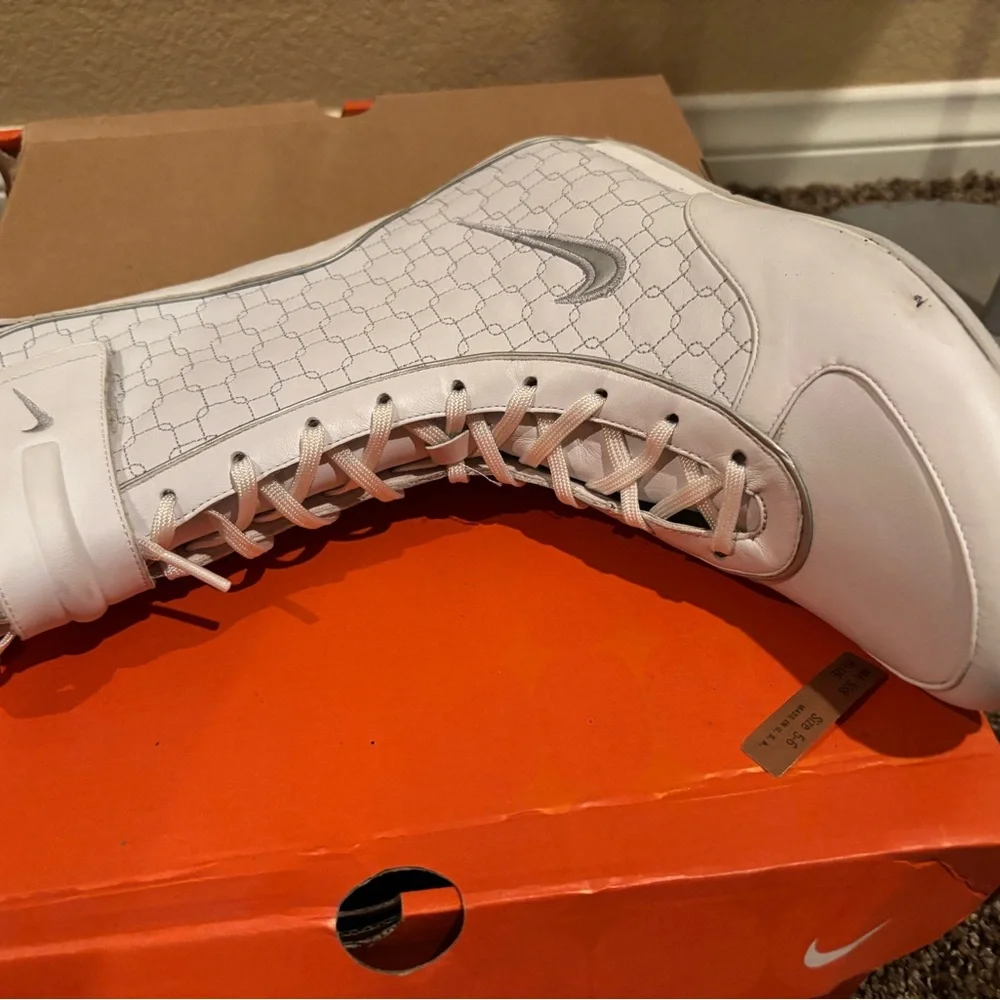 Nike Hypnotize White and Metallic Silver Sneakers - Picture 5 of 12